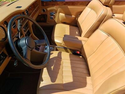 1986 Rolls-Royce Corniche II   - Photo 15 - Hallandale, FL 33009