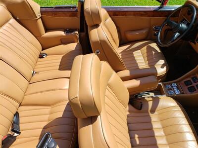 1986 Rolls-Royce Corniche II   - Photo 10 - Hallandale, FL 33009