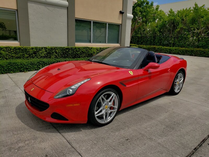2016 Ferrari California T  