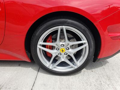 2016 Ferrari California T   - Photo 33 - Hallandale, FL 33009