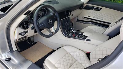 2013 Mercedes-Benz SLS AMG GT   - Photo 3 - Hallandale, FL 33009