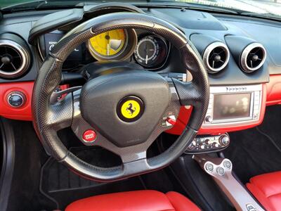 2014 Ferrari California   - Photo 10 - Hallandale, FL 33009