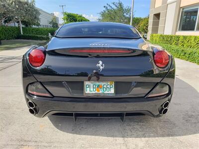 2014 Ferrari California   - Photo 21 - Hallandale, FL 33009