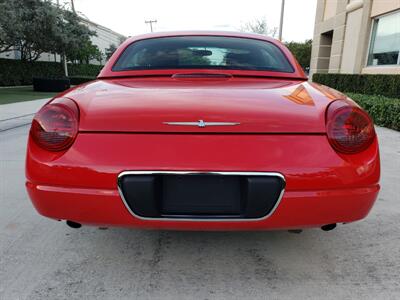 2003 Ford Thunderbird Deluxe   - Photo 15 - Hallandale, FL 33009