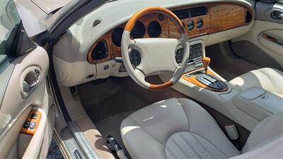 2000 Jaguar XK8   - Photo 12 - Hallandale, FL 33009