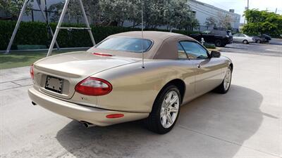 2000 Jaguar XK8   - Photo 25 - Hallandale, FL 33009