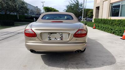 2000 Jaguar XK8   - Photo 26 - Hallandale, FL 33009