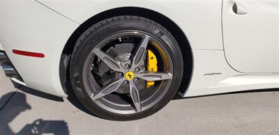 2014 Ferrari California   - Photo 21 - Hallandale, FL 33009