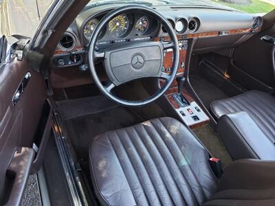 1987 Mercedes-Benz 560-Class 560 SL   - Photo 12 - Hallandale, FL 33009