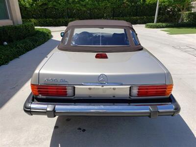 1987 Mercedes-Benz 560-Class 560 SL   - Photo 27 - Hallandale, FL 33009