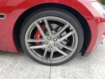 2012 Maserati GranTurismo Sport  ONE OWNER - Photo 36 - Hallandale, FL 33009
