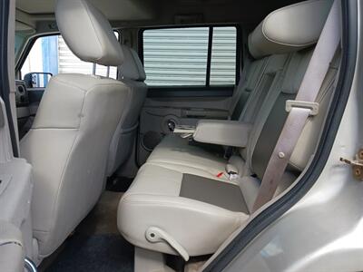 2007 Jeep Commander Limited   - Photo 4 - Stockton, CA 95202