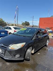 2014 Ford Focus SE   - Photo 2 - Stockton, CA 95202