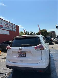 2015 Nissan Rogue SV   - Photo 4 - Stockton, CA 95202