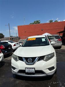 2015 Nissan Rogue SV   - Photo 1 - Stockton, CA 95202