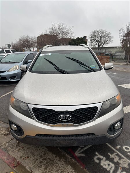 2012 Kia Sorento LX  