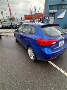 2012 Kia Forte5 SX   - Photo 2 - Stockton, CA 95202