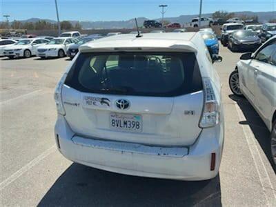 2013 Toyota Prius v - Photo 6 - Lakewood, CA 90715