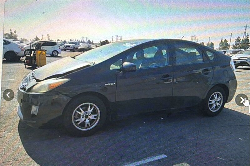 2011 Toyota Prius 05/13/2026 SALE FIRESTONE TITULO JUNKING   - Photo 1 - Lakewood, CA 90715