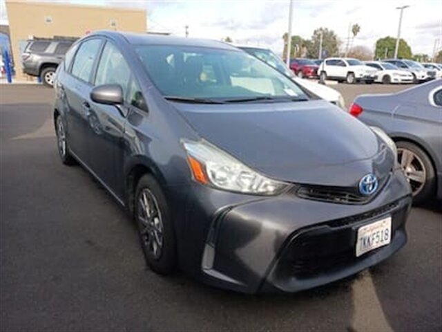 2015 Toyota Prius v   - Photo 1 - Lakewood, CA 90715