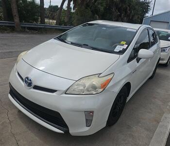 2015 Toyota Prius - Photo 2 - Lakewood, CA 90715