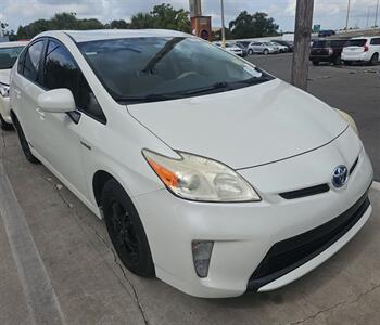 2015 Toyota Prius - Photo 4 - Lakewood, CA 90715