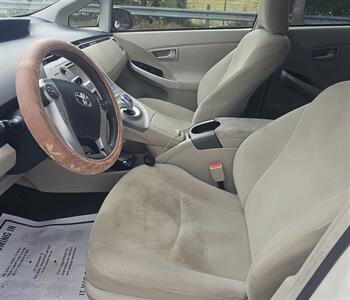 2015 Toyota Prius - Photo 5 - Lakewood, CA 90715