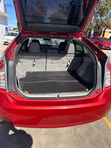 2014 Toyota Prius 04/15/2026 SALE VENTA GATE PASS OLGA HOUSE   - Photo 5 - Lakewood, CA 90715