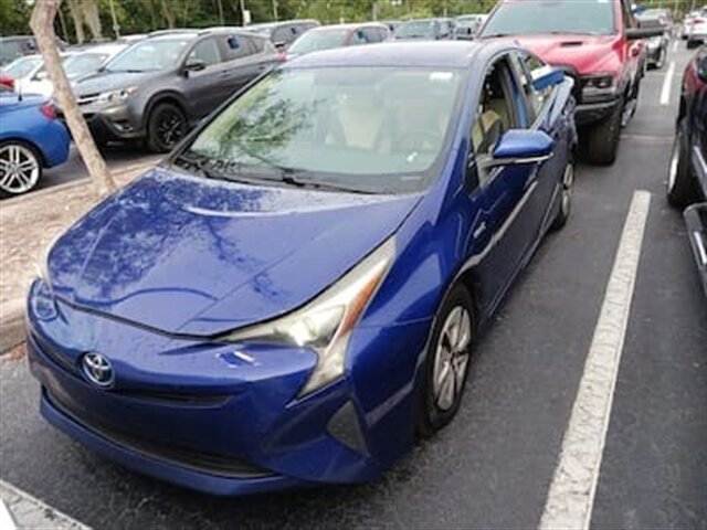 2016 Toyota Prius Two   - Photo 1 - Lakewood, CA 90715