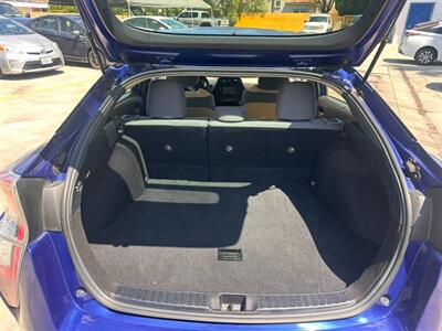 2016 Toyota Prius Two   - Photo 6 - Lakewood, CA 90715