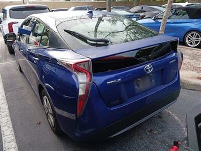 2016 Toyota Prius Two - Photo 3 - Lakewood, CA 90715