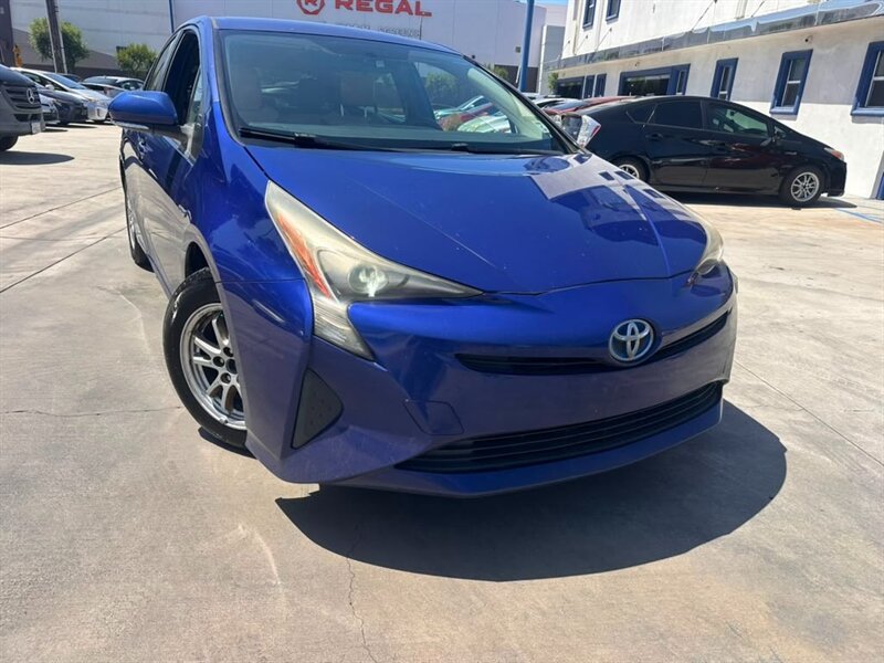 2016 Toyota Prius Two   - Photo 1 - Lakewood, CA 90715