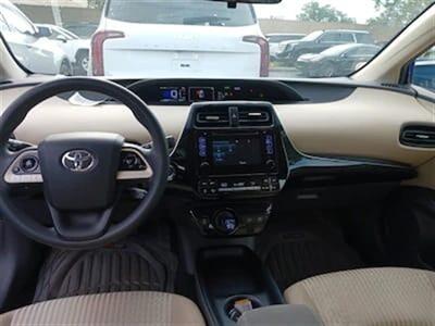2016 Toyota Prius Two - Photo 6 - Lakewood, CA 90715