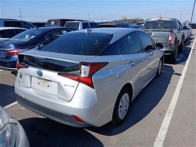 2019 Toyota Prius 05/06/2026 SOLD CASH RICARDO KIM TAKE ROA  KEY #20   - Photo 2 - Lakewood, CA 90715