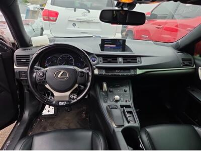 2017 Lexus CT 200h - Photo 9 - Lakewood, CA 90715