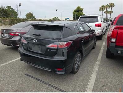 2017 Lexus CT 200h - Photo 4 - Lakewood, CA 90715