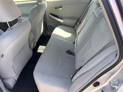 2012 Toyota Prius Two   - Photo 6 - Lakewood, CA 90715