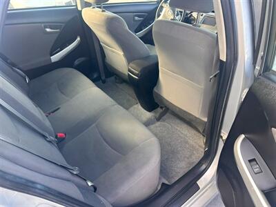 2014 Toyota Prius *   - Photo 8 - Lakewood, CA 90715