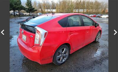 2015 Toyota Prius   - Photo 2 - Lakewood, CA 90715