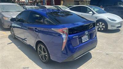 2017 Toyota Prius ESTA EN EL TALLER DESISTIMIENTO - Photo 2 - Lakewood, CA 90715