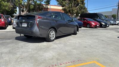 2018 Toyota Prius - Photo 4 - Lakewood, CA 90715