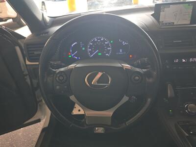 2015 Lexus CT 200h   - Photo 11 - Lakewood, CA 90715