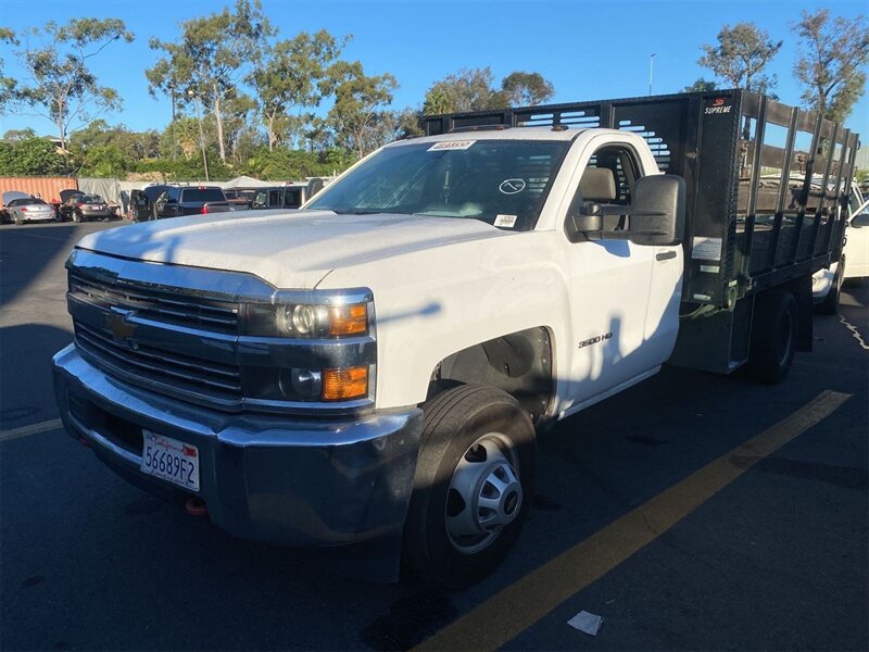 2017 Chevrolet Silverado 3500HD CC   - Photo 1 - Lakewood, CA 90715