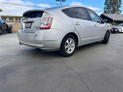 2006 Toyota Prius 07/29/2026 SALE RENTA JULIO ACEVEDO   - Photo 3 - Lakewood, CA 90715