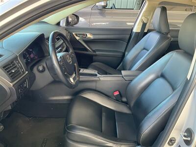 2014 Lexus CT 200h - Photo 3 - Lakewood, CA 90715