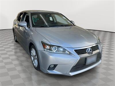 2014 Lexus CT 200h - Photo 4 - Lakewood, CA 90715