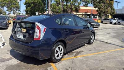 2015 Toyota Prius   - Photo 6 - Lakewood, CA 90715