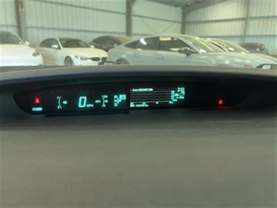 2013 Toyota Prius One   - Photo 9 - Lakewood, CA 90715