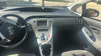 2014 Toyota Prius - Photo 6 - Lakewood, CA 90715