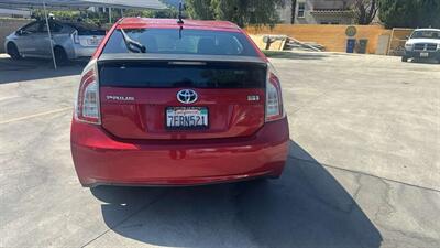 2014 Toyota Prius - Photo 2 - Lakewood, CA 90715